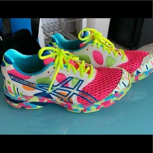 Asics Gel Nossa Tri 7 Glow Dark